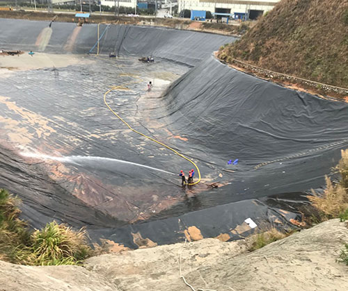 拜泉废水池清理
